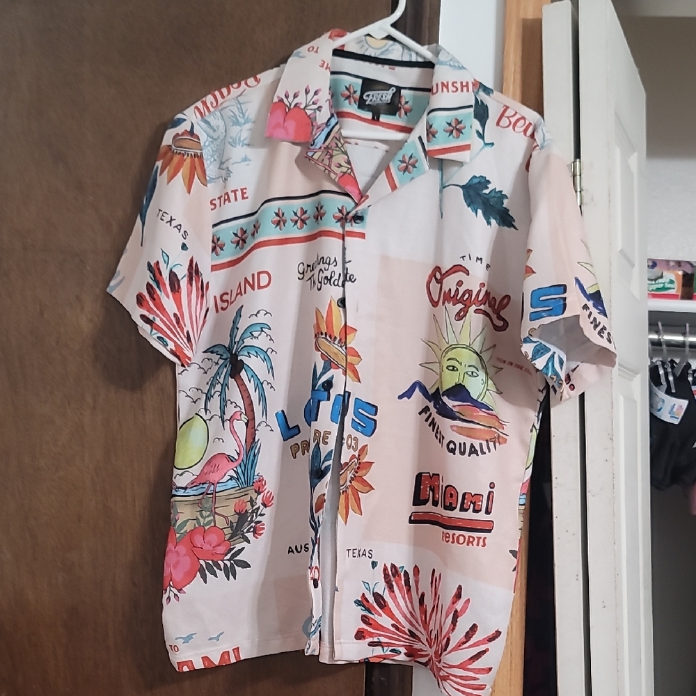 Fresh Prints Of Bel Air Men's Tan  Short-Sleeve Shirt Casual Resort Style